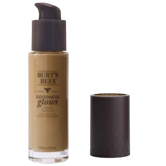 Burts Bees liquid Foundation Shade Pecan - Picture 1 of 3